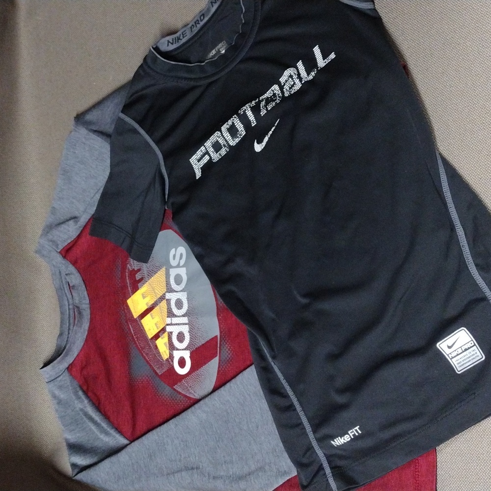 2 Adidas/Nike football tops youth S